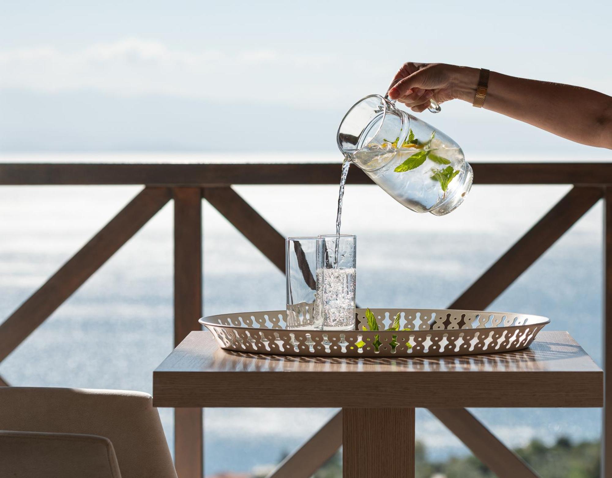 Karavia Lux Inn Afissos Exteriör bild
